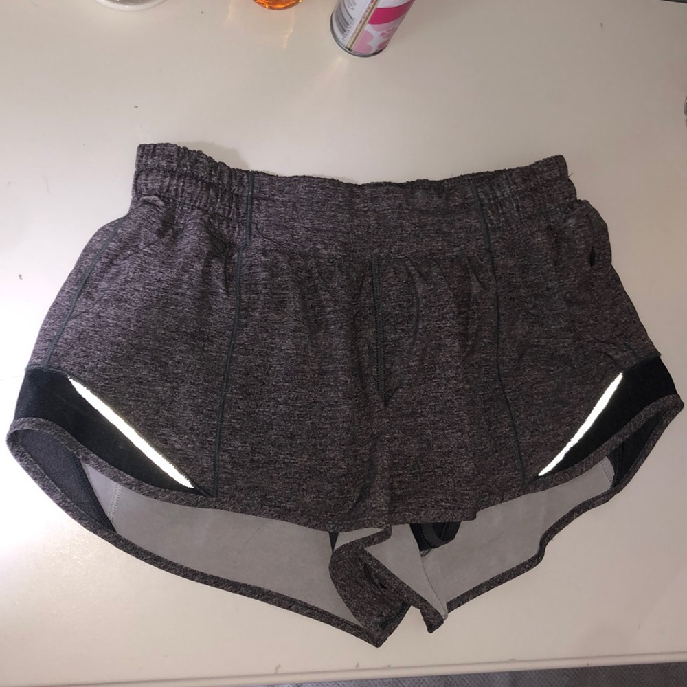 grey 2.5” lulu shorts